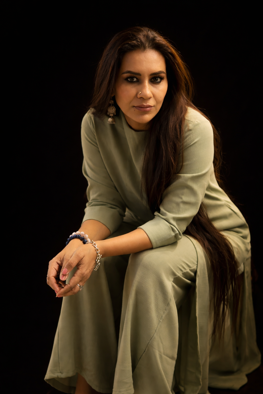 Dr Shubhra
